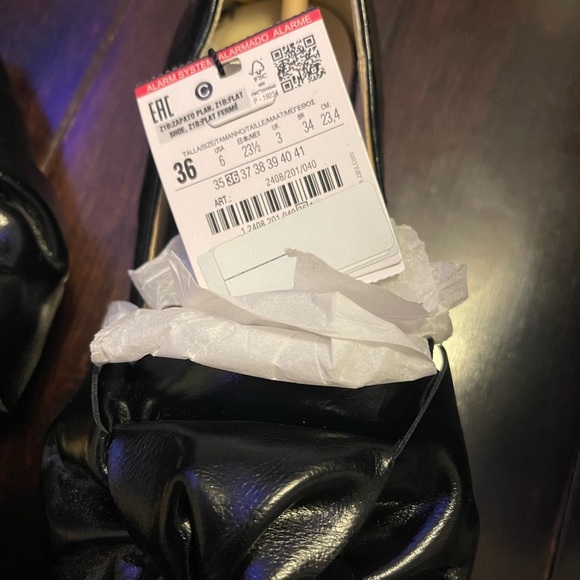 NWT Zara faux leather loafers/flats - Picture 5 of 5